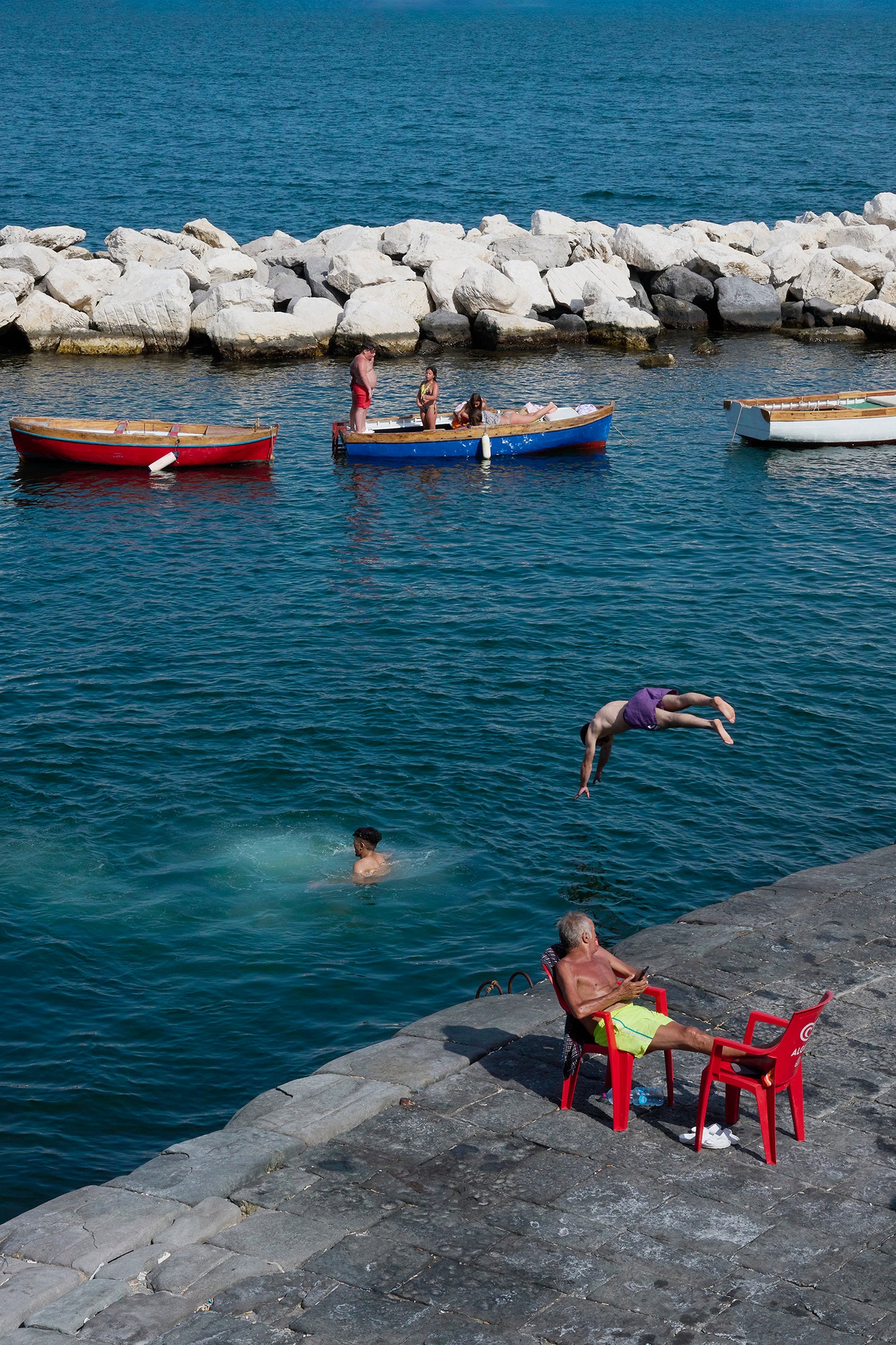 L’estate, Napoli, Italia